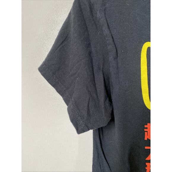 Attack on Titan Colossal Final Season T-Shirt Black Men's Medium 38-40 - Picture 6 of 7